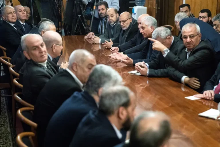 How Can Hamas and Fatah Leaders Overcome Divisions?